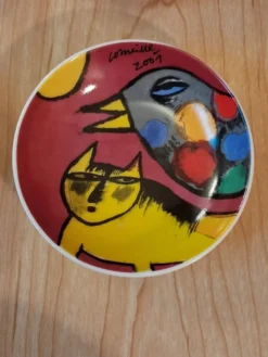Coupelle ou petit bol de l artiste Guillaume Cornelis ou corneille de 2001