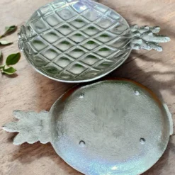 6 coupelles de table ananas en métal argenté, 1960