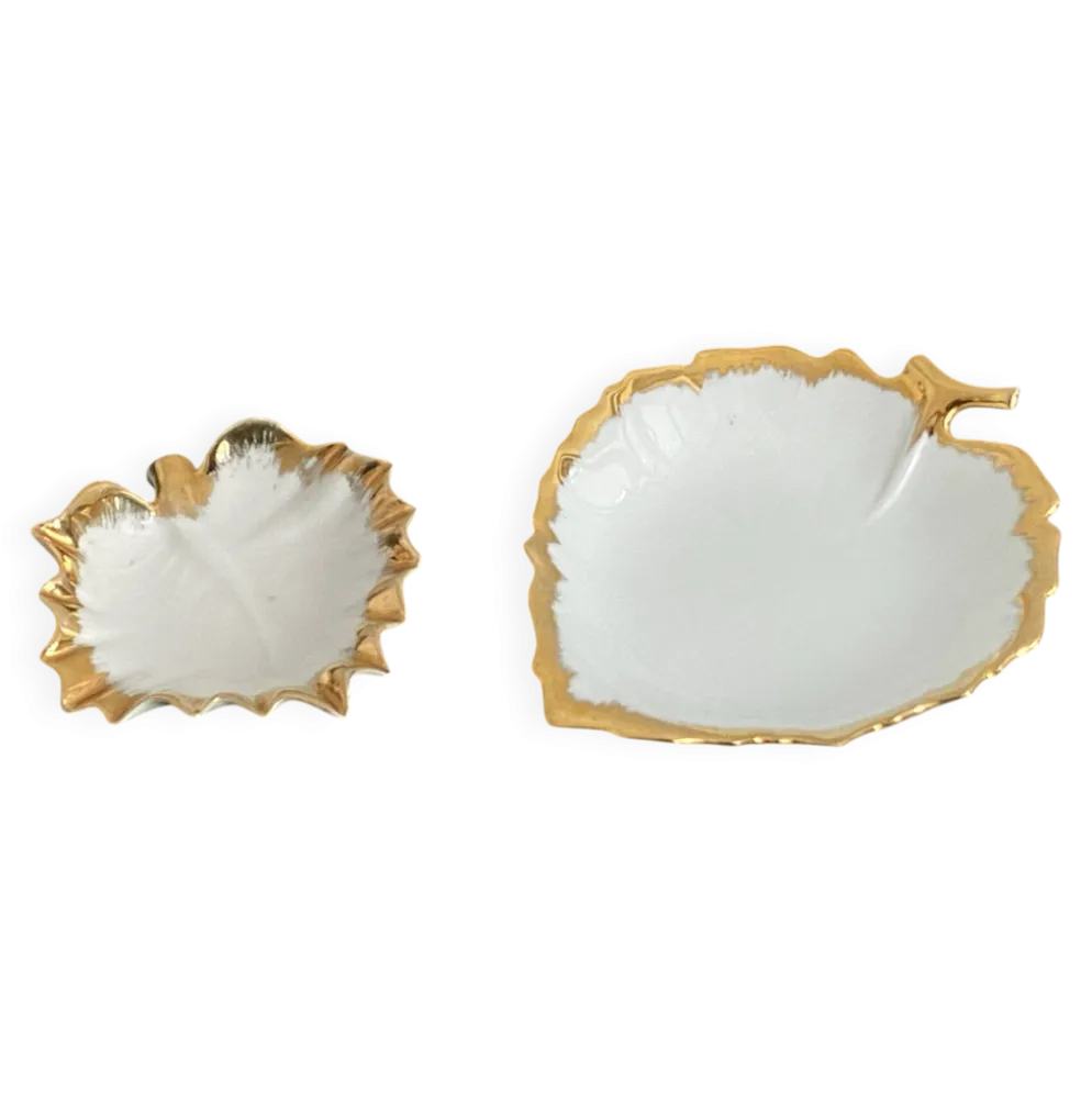 2 coupelles en forme de feuille de vigne, porcelaine de Limoge