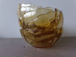 5 coupelles ou ramequins en verre ambré