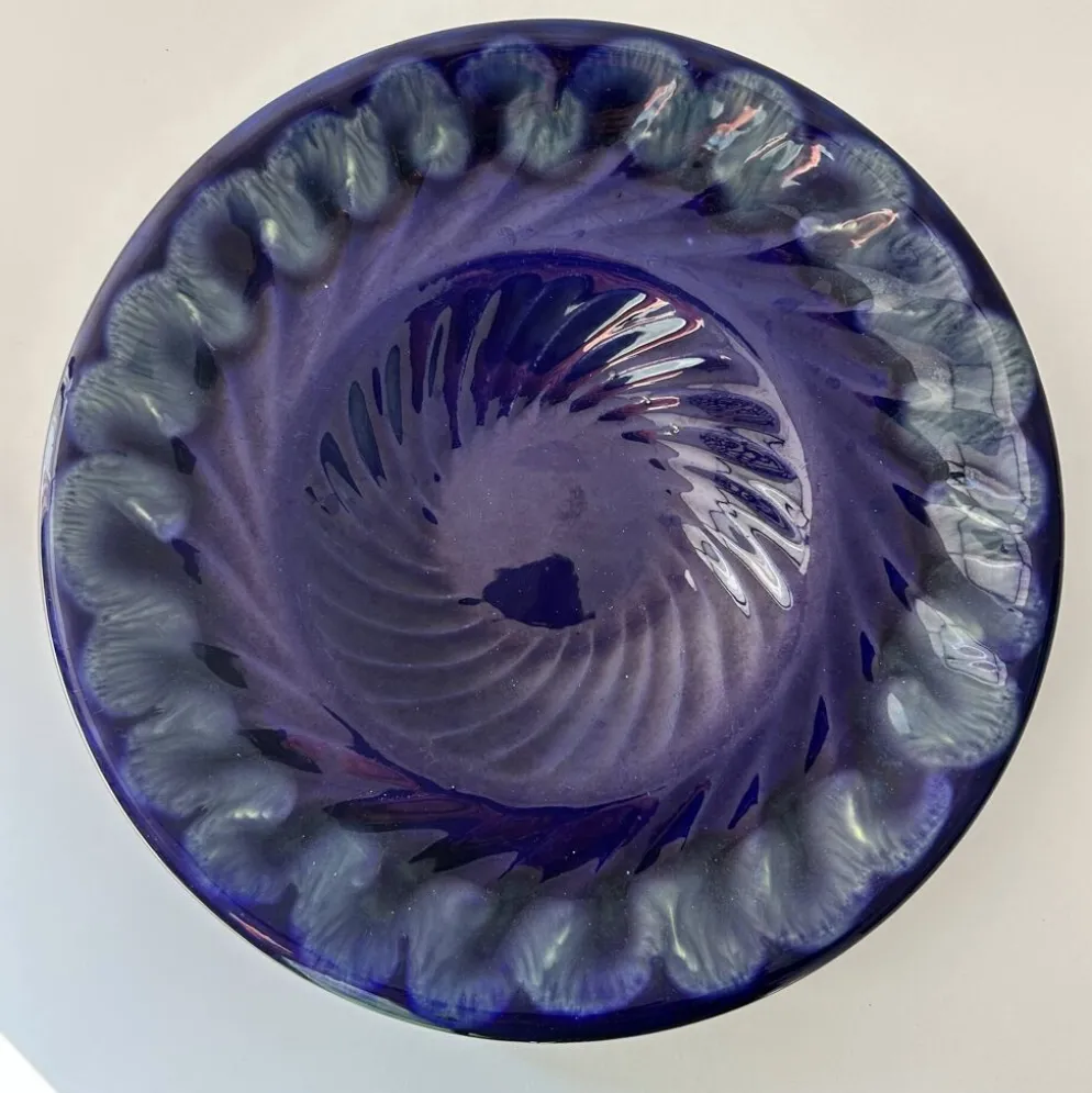 Coupe ondulée bleu encre