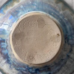 Coupe pièce unique signée