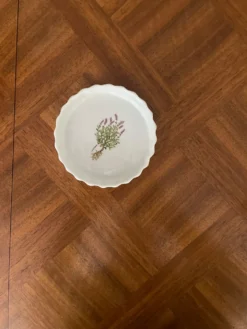 Couper la faïence « Lavender »