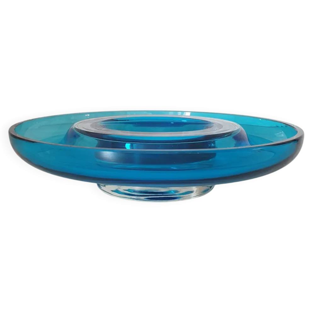 Coupe ronde en verre bleu Murano par Venini / signé