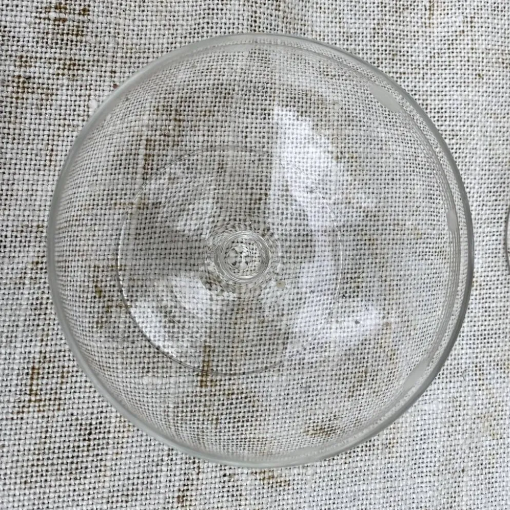 Coupes anciennes en verre gravées pois et stries années 40-50
