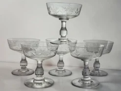 6 coupes à champagne en cristal