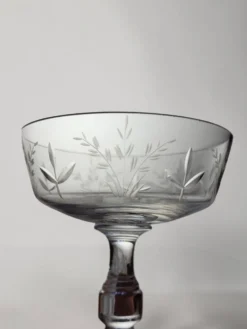 6 coupes à champagne en cristal