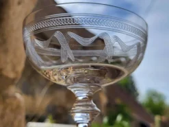 8 coupes à champagne en cristal fin XIXème début XXème
