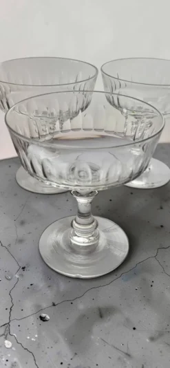 7 coupes à champagne en cristal 1950's