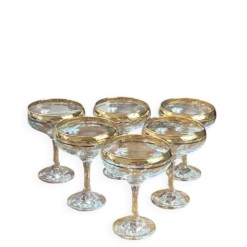 Coupes à champagne ou cocktails en verre avec dorure