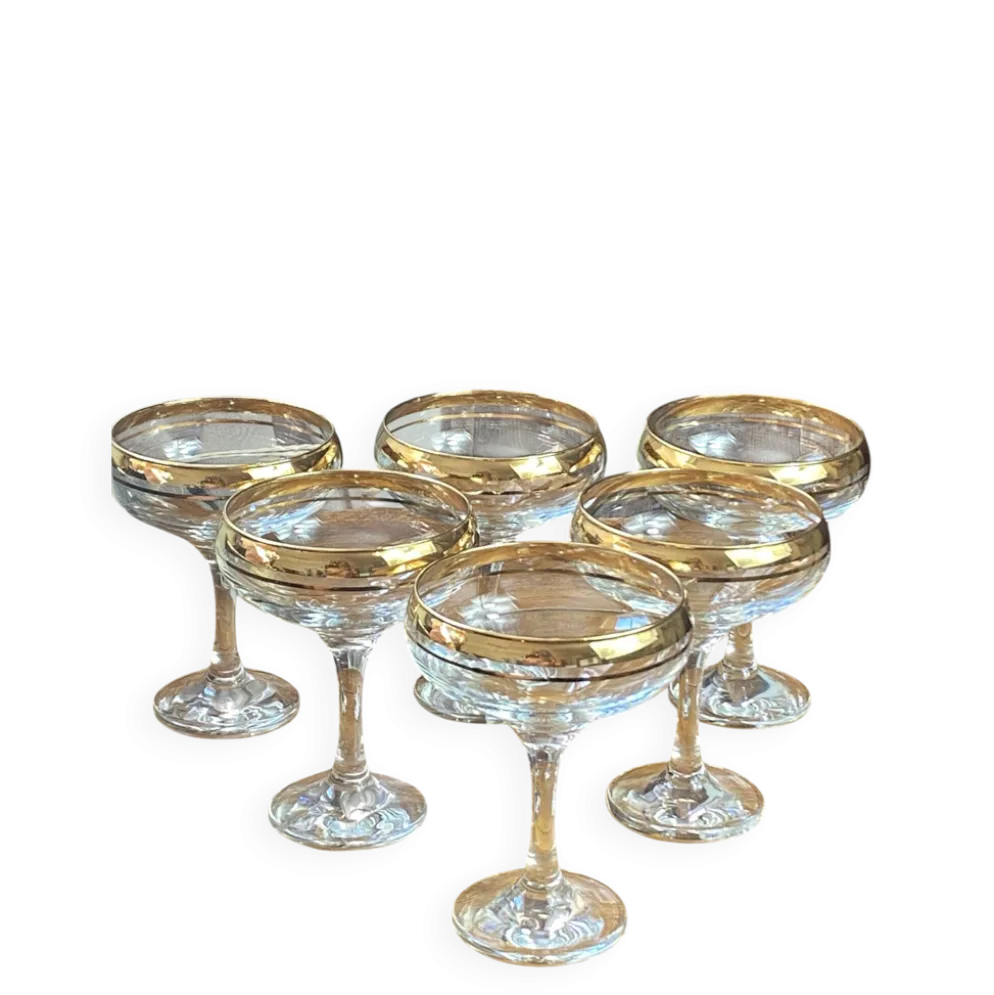Coupes à champagne ou cocktails en verre avec dorure