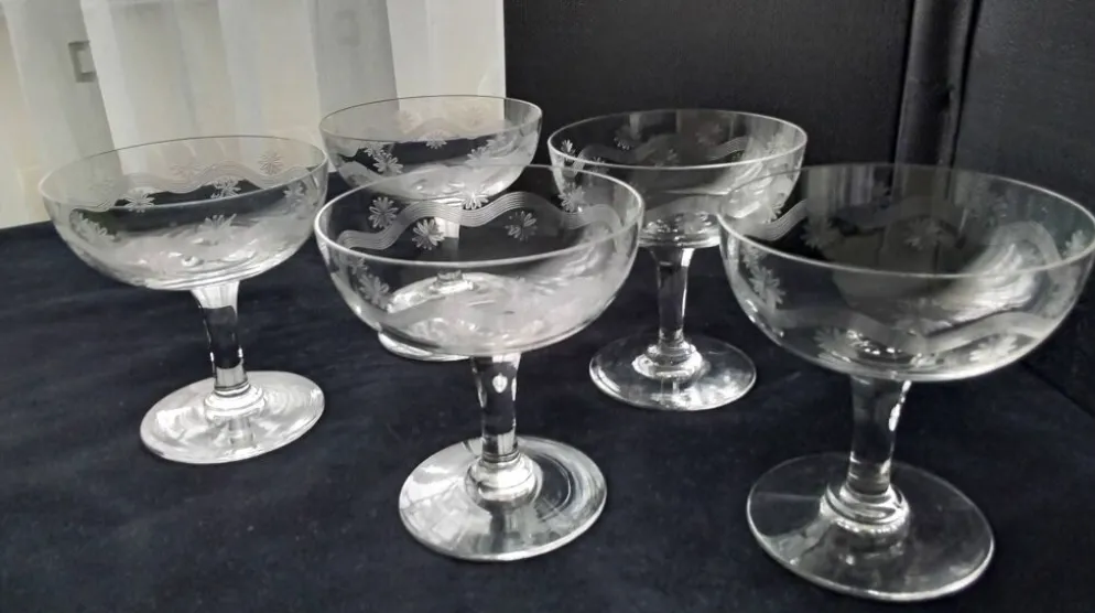 5 Coupes à champagne Vintage Décor meulé