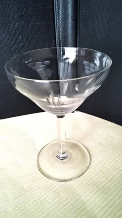 5 Coupes à champagne Vintage en verre Décor gravé