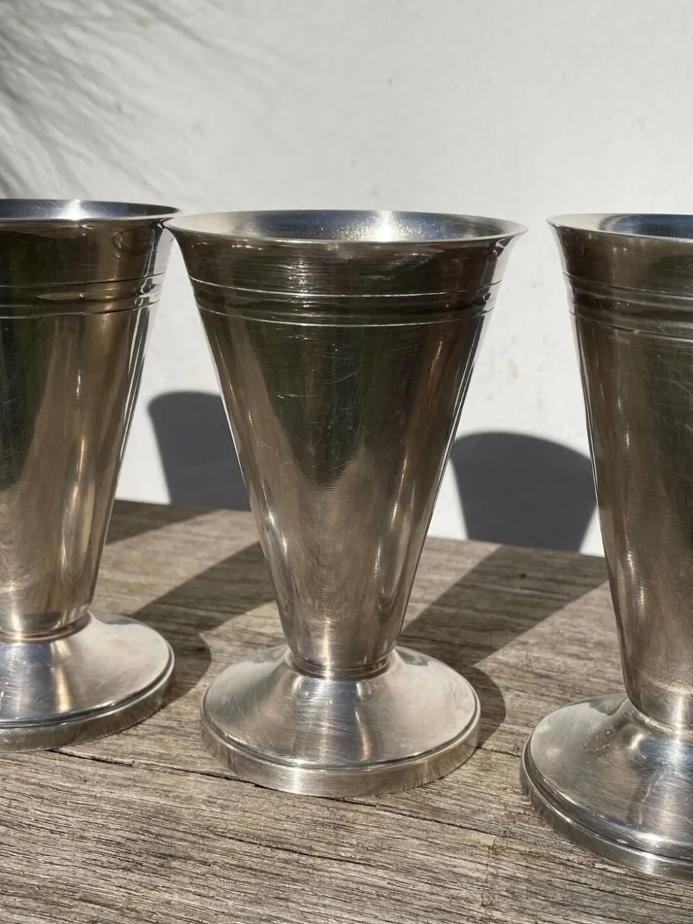 6 coupes coniques en métal argenté poinçonné / verres à pied art déco