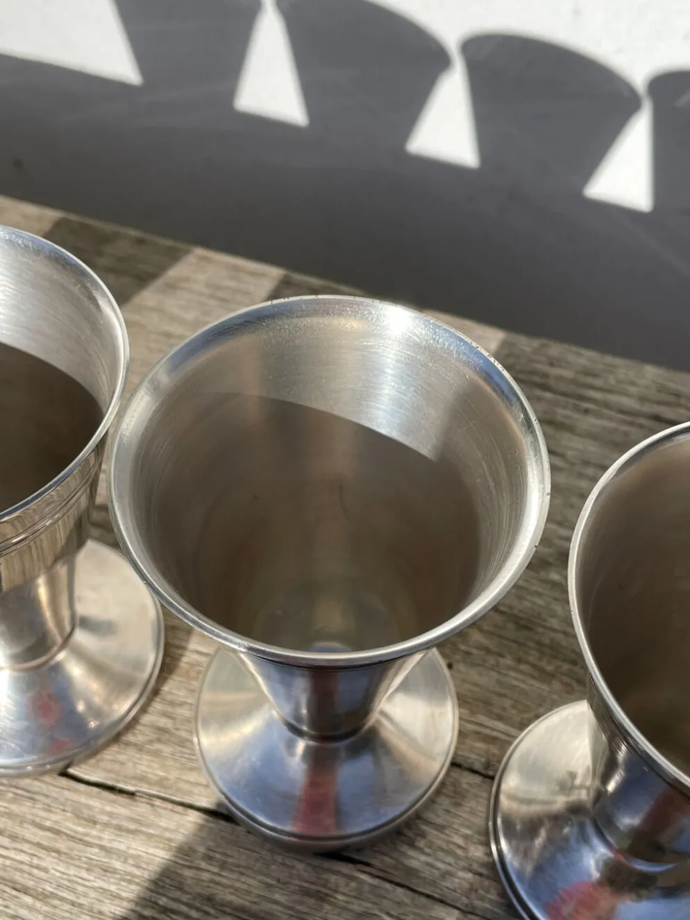 6 coupes coniques en métal argenté poinçonné / verres à pied art déco