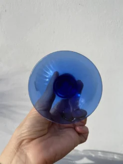 6 coupes à dessert / coupelles sur pied en verre bleu Luminarc