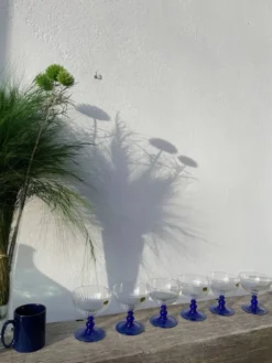 6 coupes à dessert / coupelles sur pied en verre bleu Luminarc