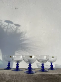 6 coupes à dessert / coupelles sur pied en verre bleu Luminarc