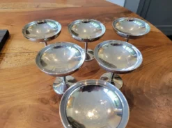 6 coupes à glace en inox, 1970