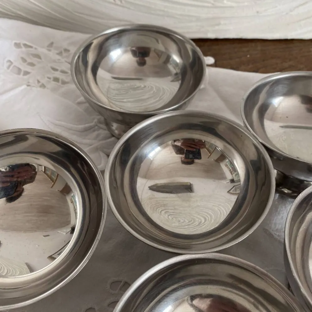 Coupes à glace en inox et cuillères