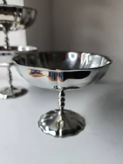 6 coupes larges et hautes
