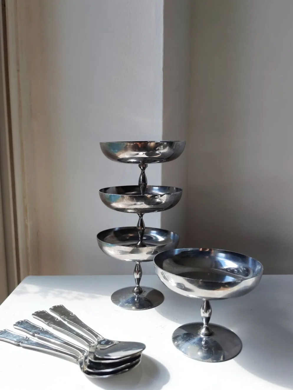 4 coupes à sorbet vintage en acier chromé inoxydable