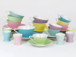 6 Coupes à œufs en porcelaine marguerite pastel milieu du siècle, Lilien, Autriche, années 1950