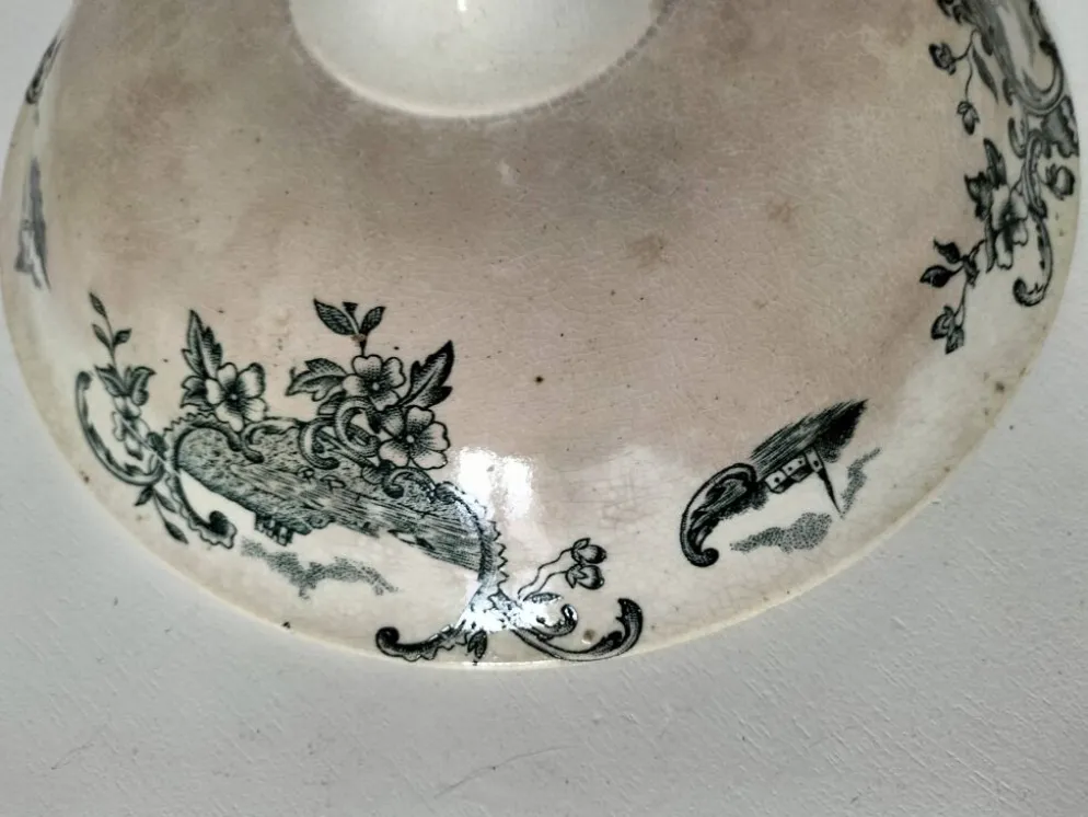 coupe sur piédouche en faïence fine – Manufacture de Grigny vers 1830–1860