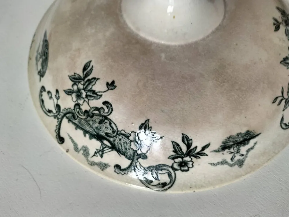 coupe sur piédouche en faïence fine – Manufacture de Grigny vers 1830–1860