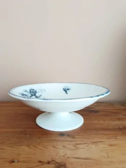 Coupe sur pied en faïence terre de fer Petrus regout Malaga