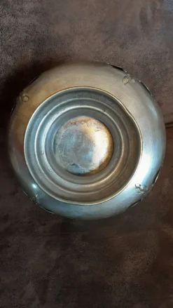 Coupe sur pied métal vintage