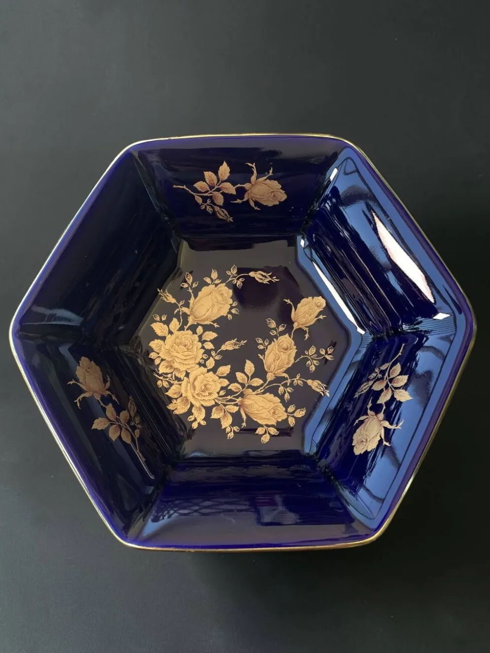 Coupe sur pied vintage BAREUTHER Bavaria, porcelaine cobalt et or, années 1