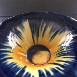 Coupe Vallauris flammée jaune et bleu