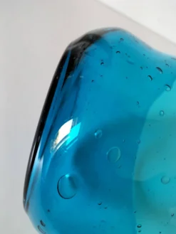 Coupe vintage en verre bullé bleu turquoise
