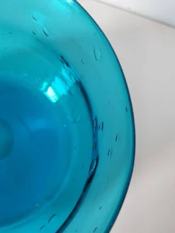 Coupe vintage en verre bullé bleu turquoise