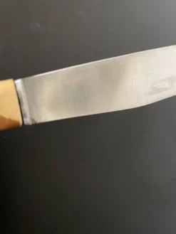 Couteau à fromages manche en bambou