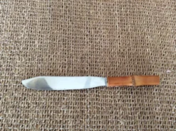 Couteau à gâteau en bambou