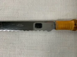 Couteau à pain manche bambou
