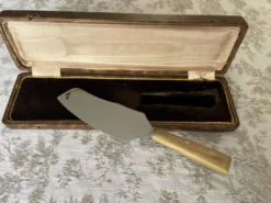 Couteau/pelle à tarte ou gâteau