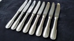 8 Couteaux de table Acier inoxydable Guy Degrenne Décor Perlé