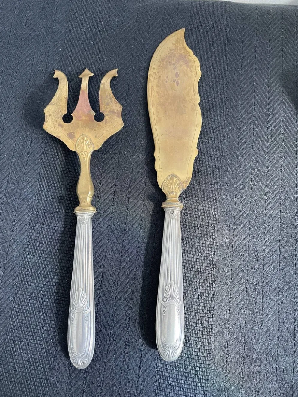 Couvert de service à poisson, argent fourré, métal doré, France