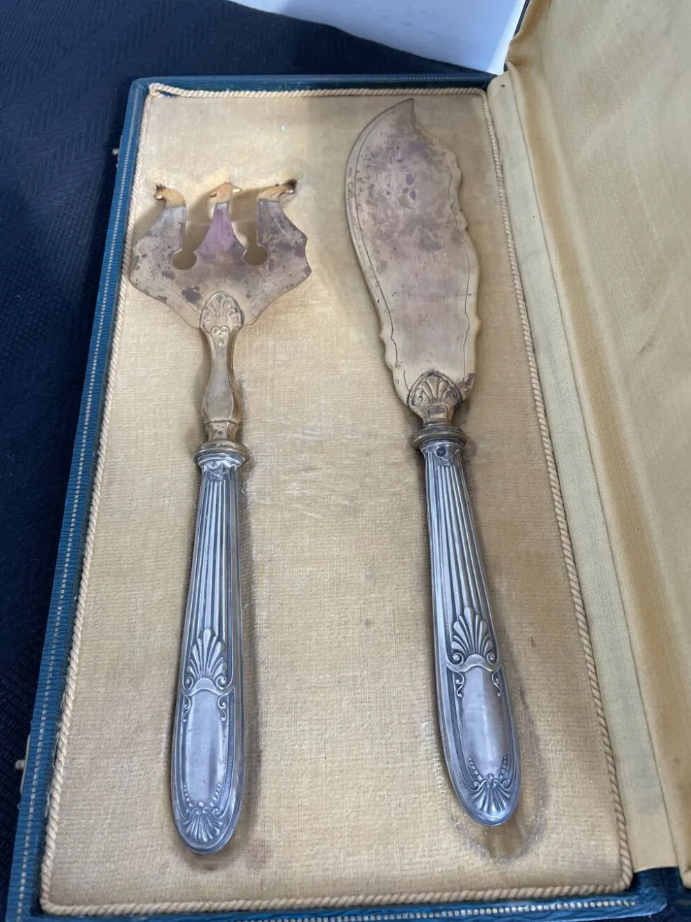 Couvert de service à poisson, argent fourré, métal doré, France