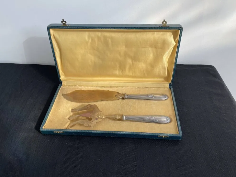 Couvert de service à poisson, argent fourré, métal doré, France