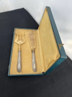 Couvert de service à poisson, argent fourré, métal doré, France