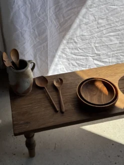 Couvert à salade ou cuiller spatule bout plat fendue en teck L30 D9x8