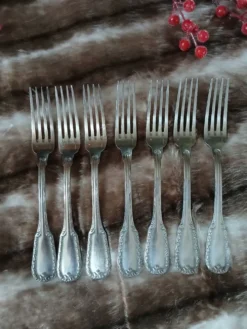 14 couverts anciens en métal argenté