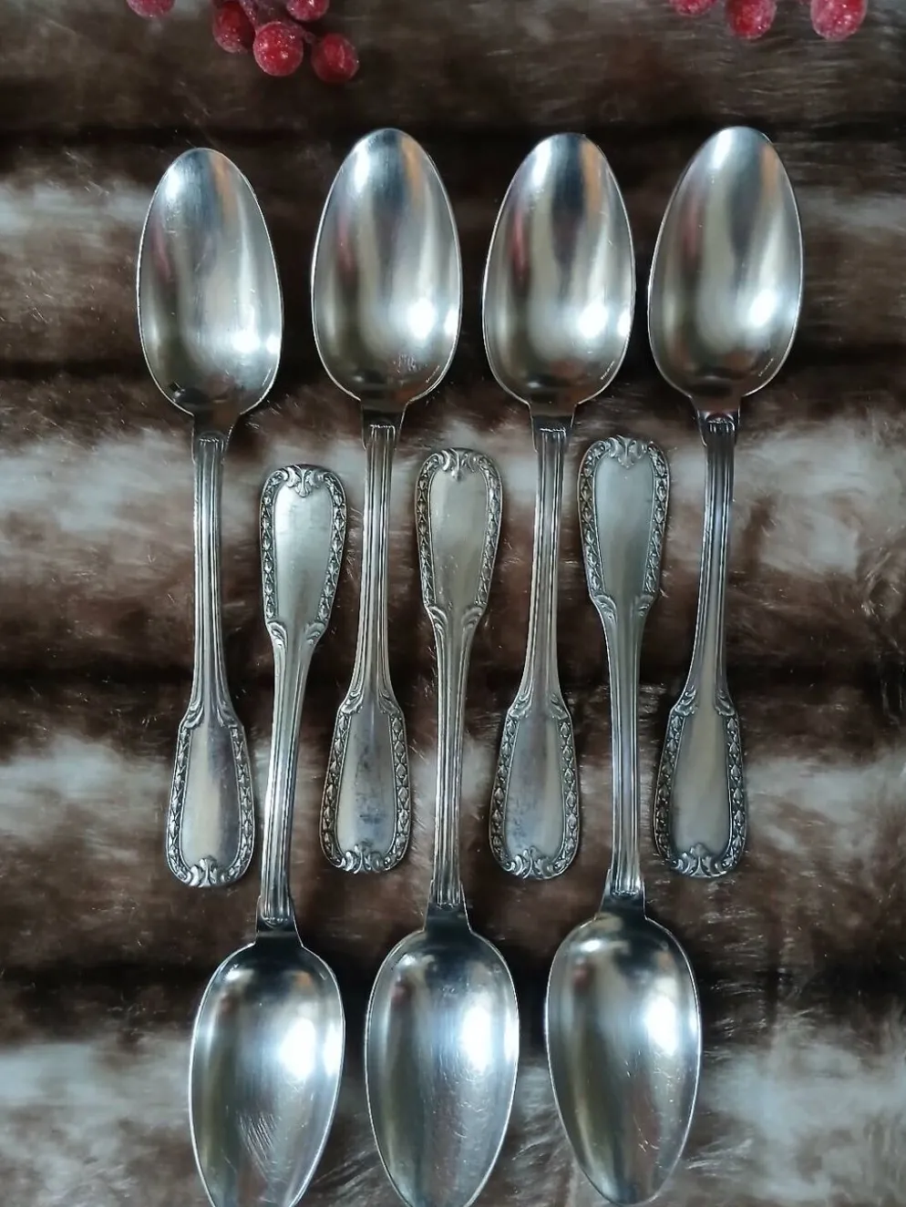 14 couverts anciens en métal argenté
