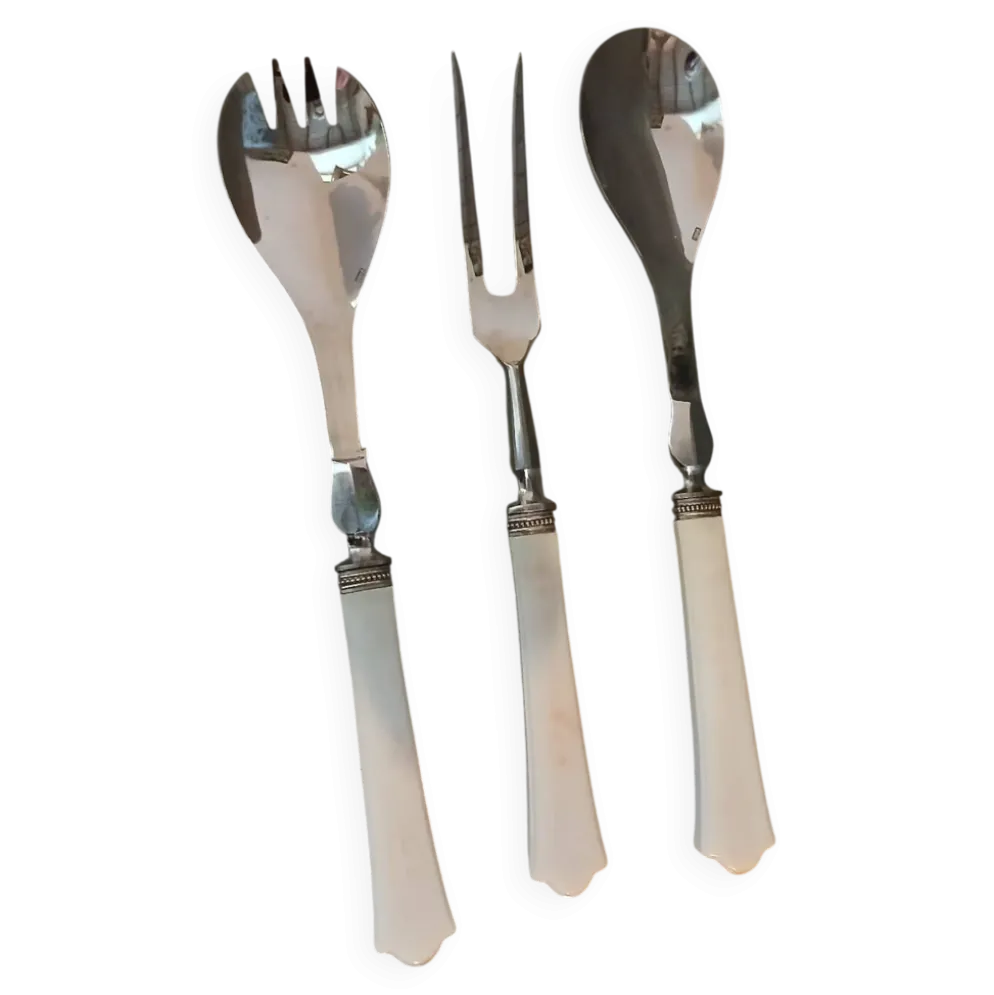 3 couverts de service anciens