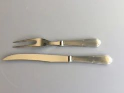 Couverts de service en metal inox signé la trompette de luxe