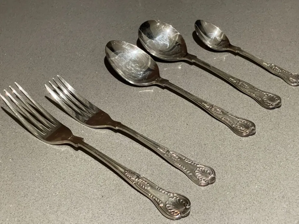 Couverts de table (couteau et fourchette) en métal argenté, ensemble de 37 pièces, Angleterre, vintage Art Déco
